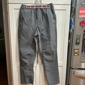Mountain Hard Wear Men's Pants, Gray, Large, Like New, 2 Side/Back Pockets